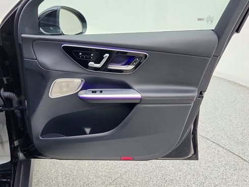 Certified 2026 Mercedes-Benz GLC 300 image 31