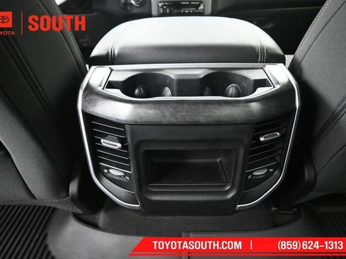 Used 2021 RAM 1500 Big Horn AWD/4WD image 25