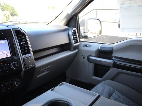 Used 2019 Ford F150 XLT w/ Trailer Tow Package AWD/4WD image 34