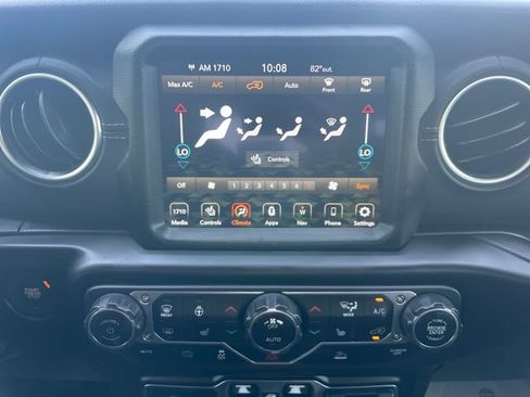 Used 2023 Jeep Wrangler Unlimited Sahara w/ Cold Weather Group AWD/4WD image 13