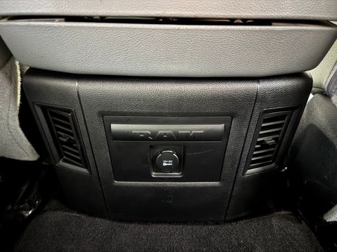 Used 2016 RAM 1500 Big Horn image 36