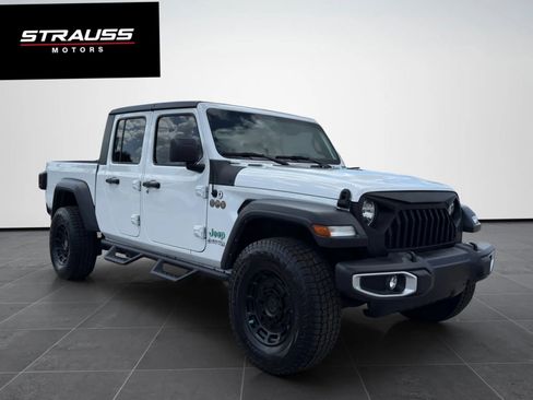 Used 2023 Jeep Gladiator Sport w/ Trailer Tow Package AWD/4WD image 1