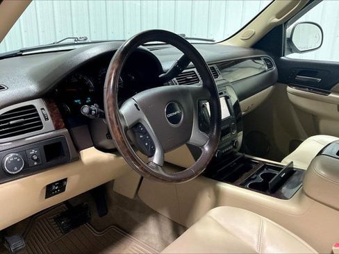 Used 2014 GMC Yukon Denali image 14