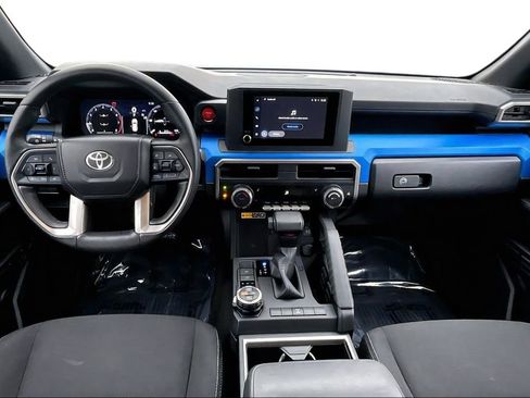 Used 2025 Toyota 4Runner TRD Off-Road image 15