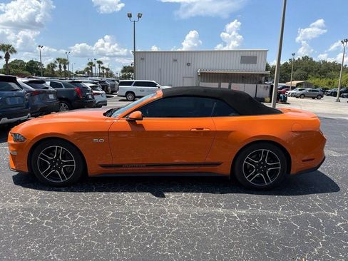Used 2020 Ford Mustang GT Premium RWD image 6