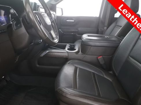 Used 2019 GMC Sierra 1500 Denali w/ Denali Ultimate Package AWD/4WD image 16