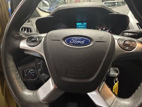 Used 2016 Ford Transit Connect XL image 9