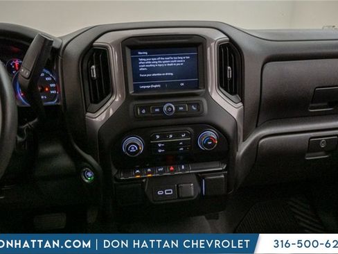 Used 2022 Chevrolet Silverado 1500 Custom image 8