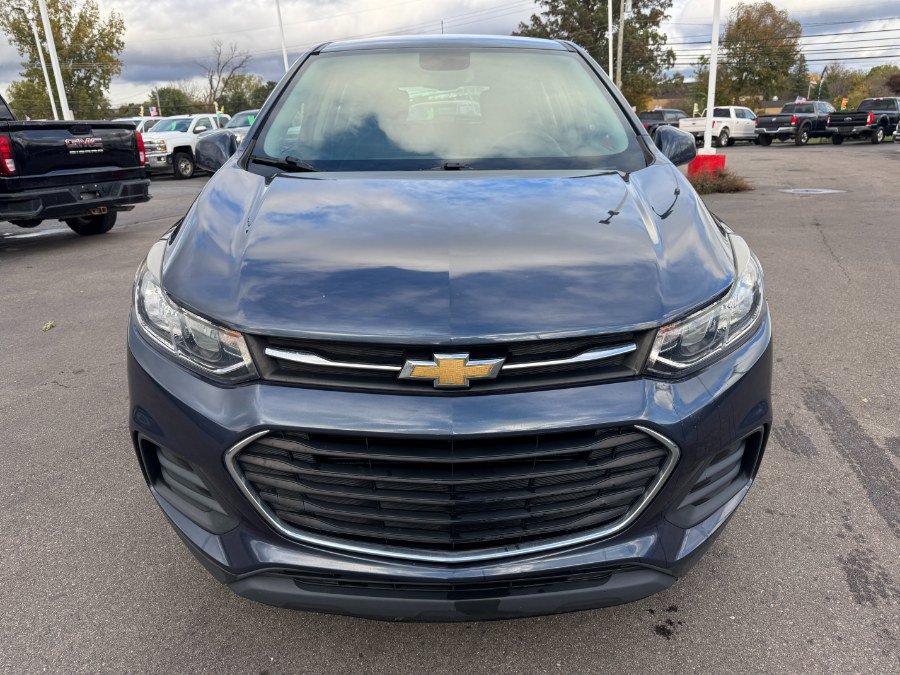 Used 2018 Chevrolet Trax LS w/ LPO, Protection Package FWD image 8