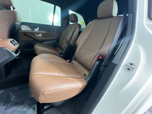 Certified 2024 Mercedes-Benz GLS 450 4MATIC image 20