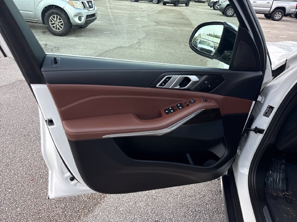 Used 2020 BMW X5 sDrive40i w/ Premium Package RWD image 14