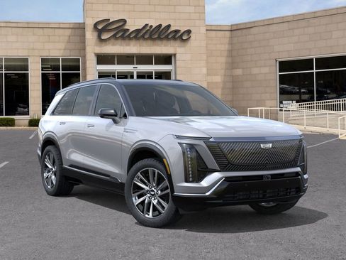 New 2026 Cadillac Vistiq Luxury w/ LPO, Floor Liner Package AWD/4WD image 7