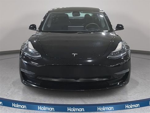 Used 2022 Tesla Model 3 image 3