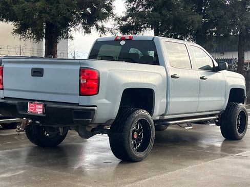 Used 2016 Chevrolet Silverado 1500 LT image 3