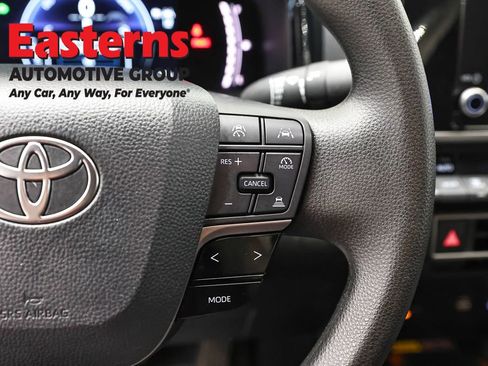 Used 2025 Toyota Camry LE FWD image 16