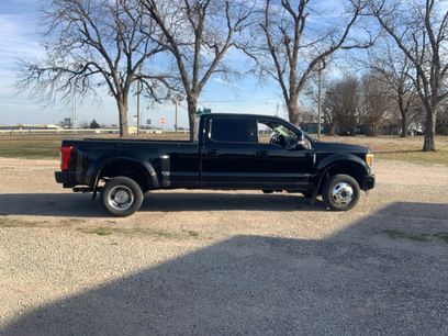 Used 2017 Ford F350 Lariat w/ Lariat Ultimate Package