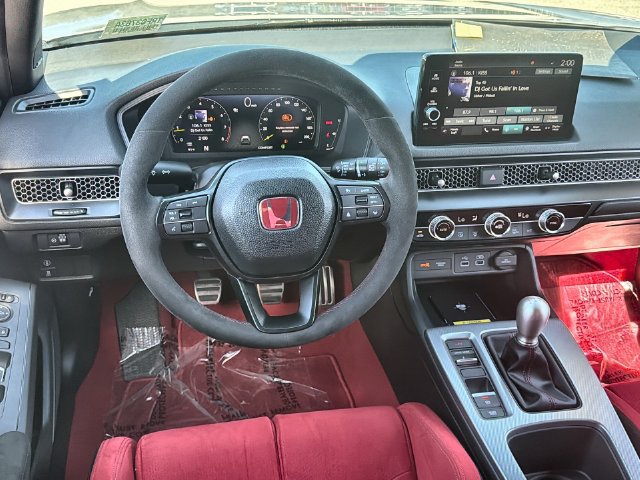 Used 2024 Honda Civic Type R image 14
