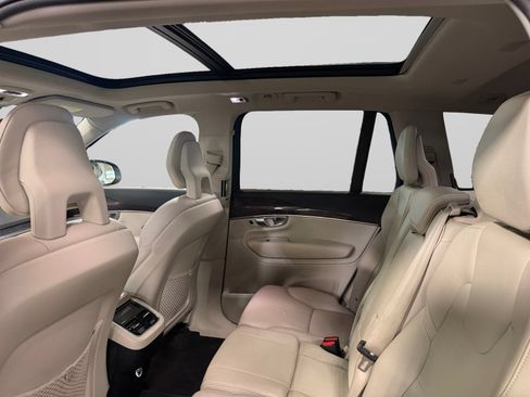 Used 2017 Volvo XC90 T6 Momentum w/ Vision Package AWD/4WD image 35