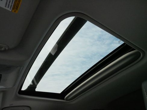 Certified 2025 Toyota RAV4 XLE Premium image 32