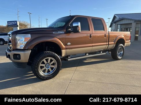 Used 2012 Ford F250 King Ranch w/ King Ranch w/Chrome Pkg image 6