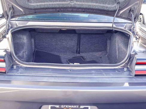 Used 2016 Dodge Challenger R/T Scat Pack w/ Driver Convenience Group image 15