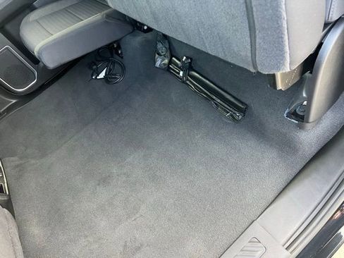 Used 2022 Chevrolet Silverado 1500 RST image 36