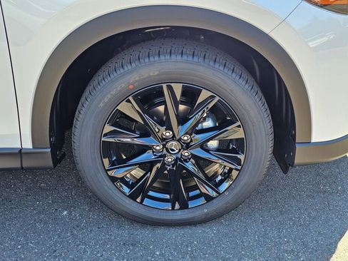 New 2025 MAZDA CX-5 Carbon Edition image 32