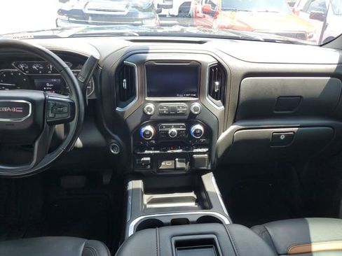 Used 2022 GMC Sierra 2500 AT4 AWD/4WD image 14
