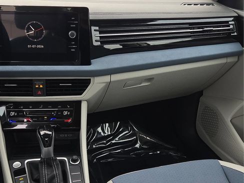 New 2026 Volkswagen Jetta SE image 14