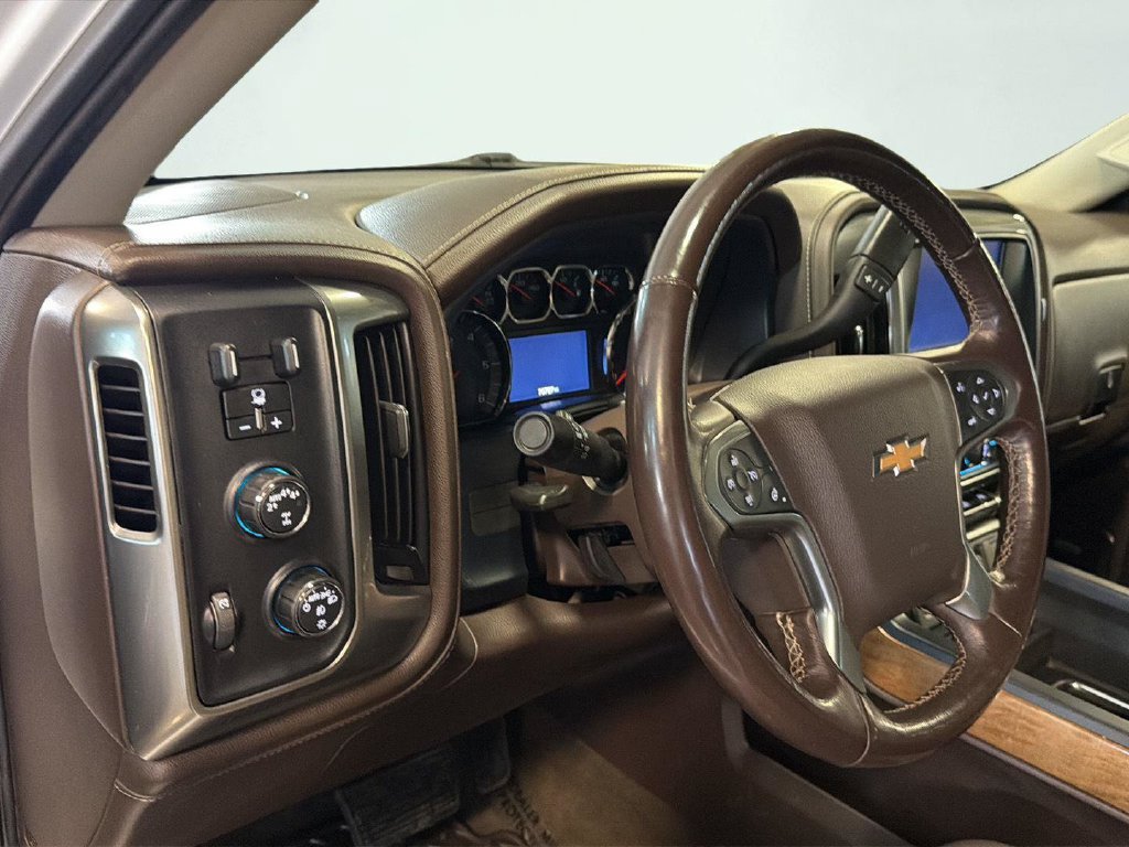 Used 2018 Chevrolet Silverado 1500 LTZ w/ Sport Package AWD/4WD image 20