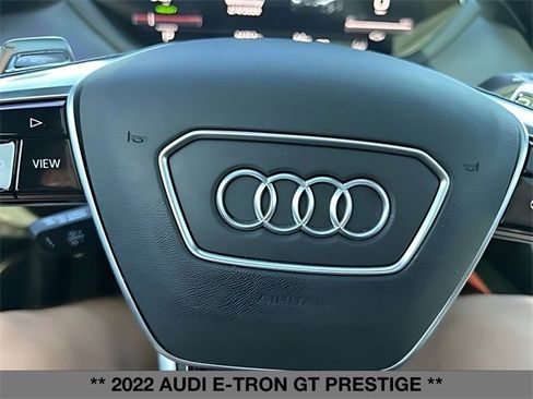 Used 2022 Audi e-tron GT Prestige image 22