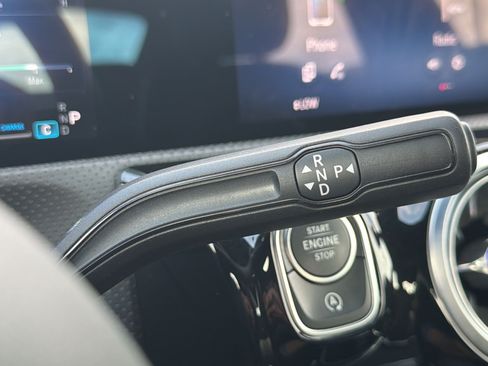 Used 2025 Mercedes-Benz CLA 250 image 24