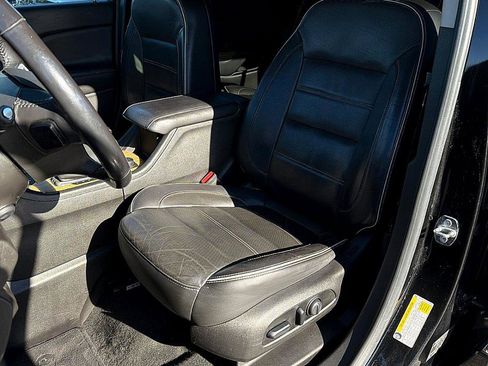 Used 2018 GMC Acadia Denali w/ LPO, Cargo Package image 11