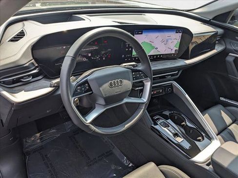 New 2025 Audi Q5 Premium Plus image 9