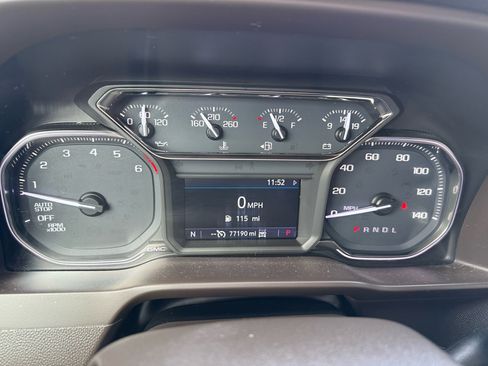 Used 2019 GMC Sierra 1500 SLT w/ SLT Premium Package image 27