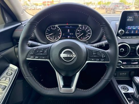Certified 2025 Nissan Sentra SR w/ SR Premium Package FWD image 15
