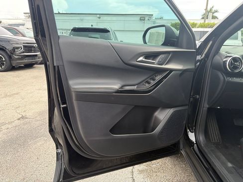 Used 2026 Chevrolet Equinox LT w/ Safety and Technology Package FWD image 15