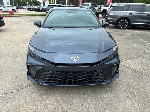 New 2026 Toyota Camry SE FWD image 10
