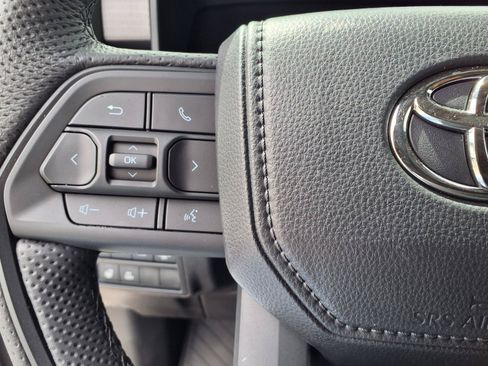 Used 2026 Toyota Sequoia TRD Pro AWD/4WD image 18
