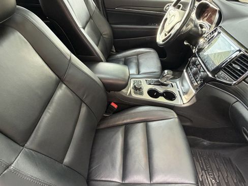 Used 2021 Jeep Grand Cherokee Limited w/ Premium Lighting Group AWD/4WD image 44