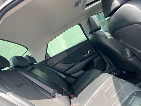 Used 2023 Hyundai Elantra Limited FWD image 51
