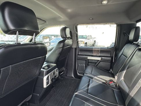 Used 2019 Ford F250 Lariat w/ Lariat Ultimate Package image 28