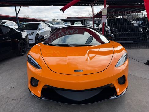 Used 2020 McLaren GT image 27