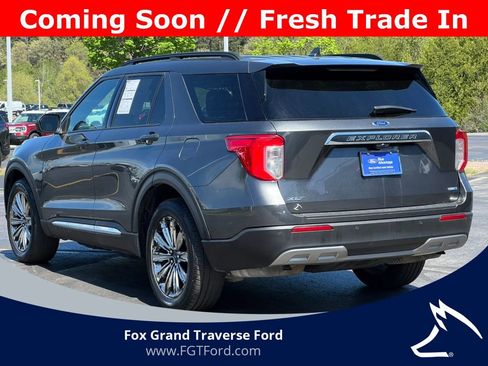Certified 2020 Ford Explorer XLT w/ Equipment Group 202A AWD/4WD image 34