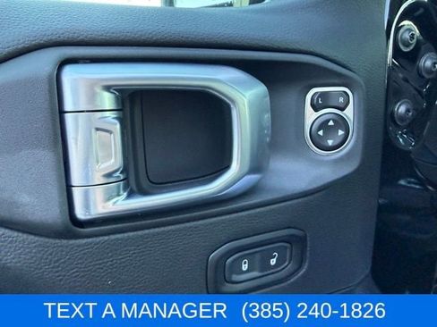 New 2025 Jeep Gladiator Sport image 13