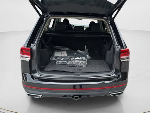 New 2026 Volkswagen Atlas SE FWD image 9