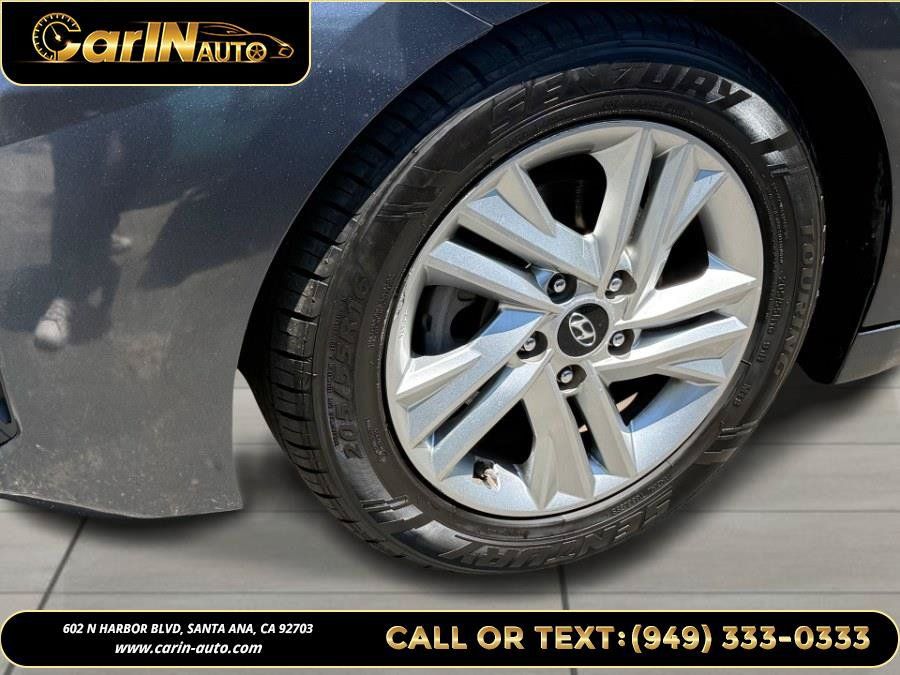 Used 2020 Hyundai Elantra SEL FWD image 27