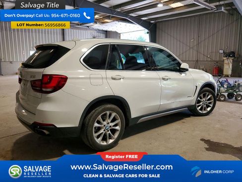 Used 2018 BMW X5 xDrive35i w/ M Sport Package AWD/4WD image 4