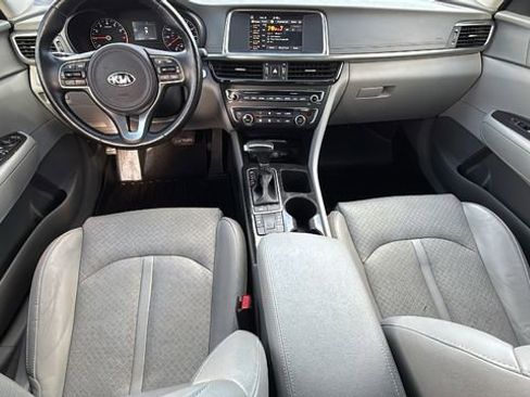 Used 2018 Kia Optima EX w/ Premium Package image 26