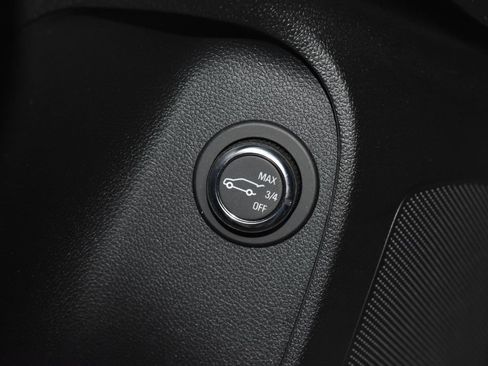 Used 2025 Buick Envista Avenir FWD image 6
